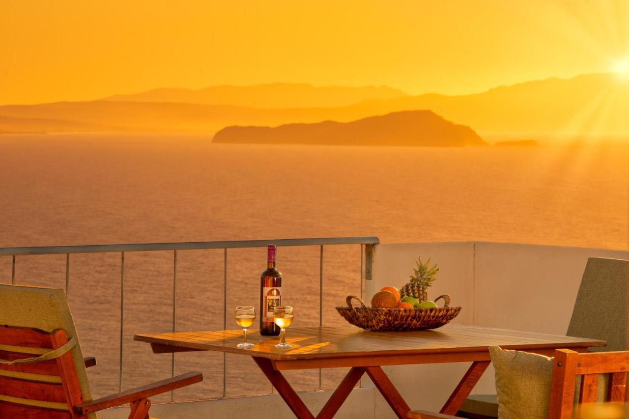 Sunset Home With Sea View Hriszí Aktí Haniá Kültér fotó